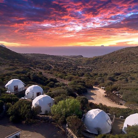 B&B Glamping Semaforo Capo Sperone Сант'Антьоко Екстер'єр фото